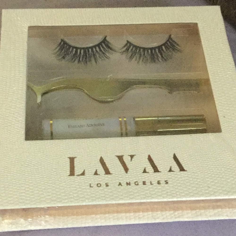 Lavaa Beauty Flirty Lash Set New/Never opened